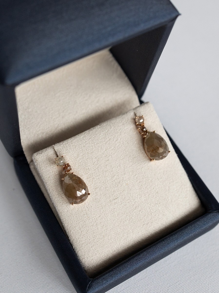 Pre-owned Roos1835 oorbellen druppel